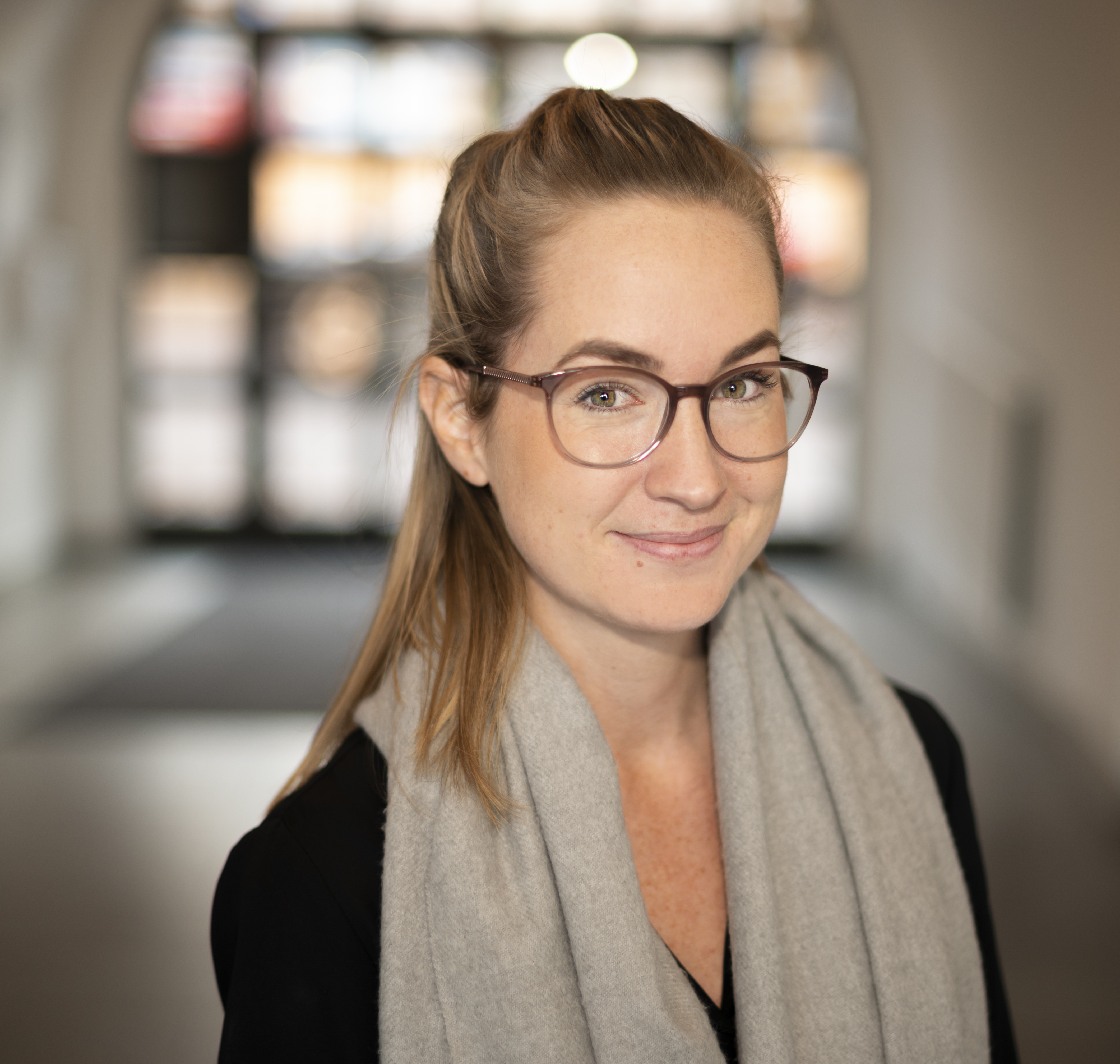 Linda Hadenius, Kansliet